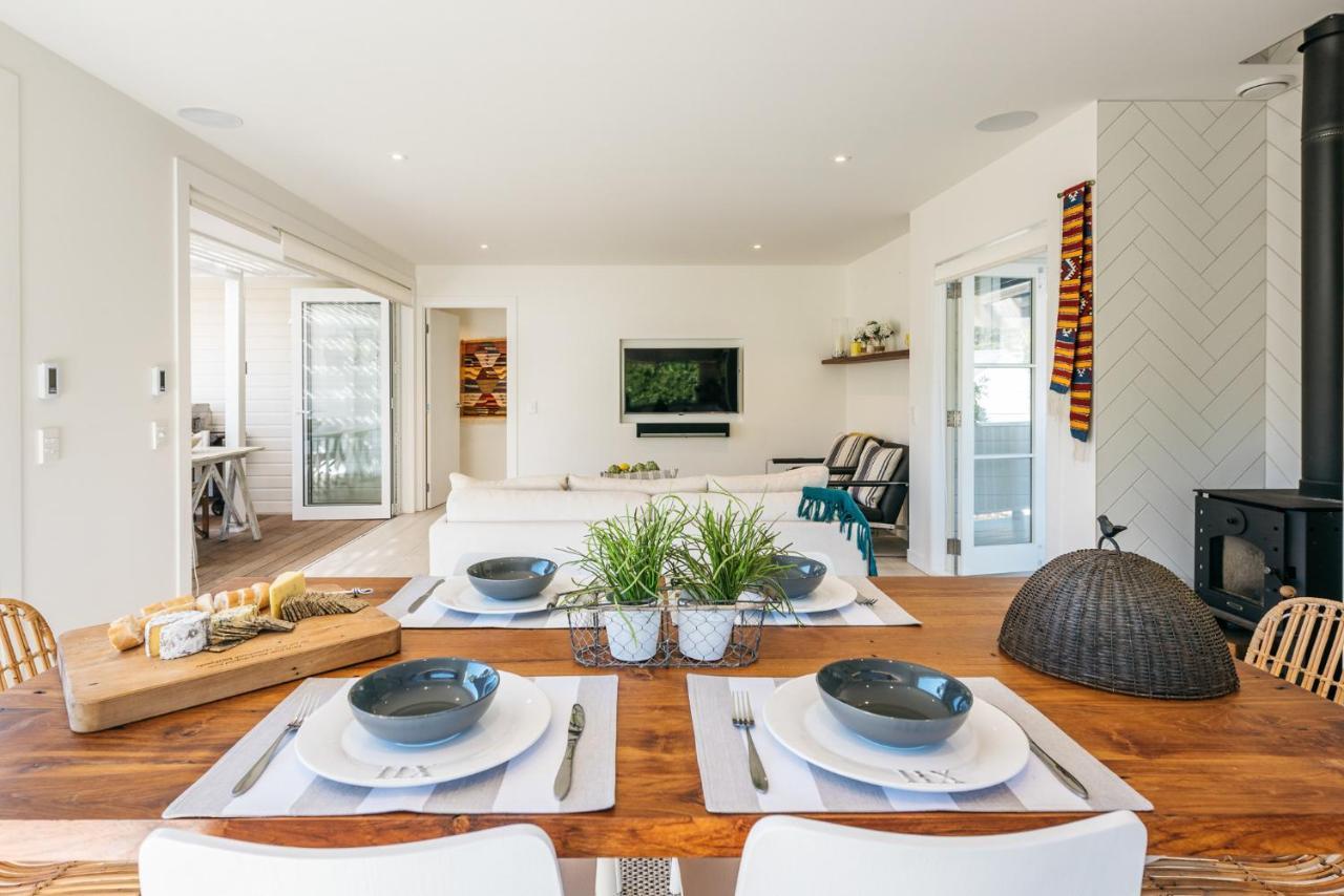 Moa Magic - Oneroa Holiday Home Esterno foto